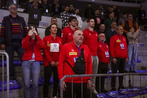 IMG-(70)